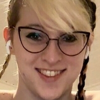 TS Ren Desnuda