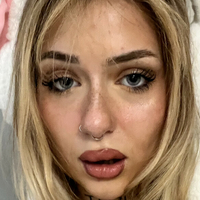 vulgart Desnuda