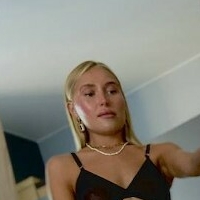Winona Riley Desnuda
