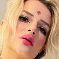 xxSaya Desnuda