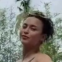 Yassi Pressman Desnuda